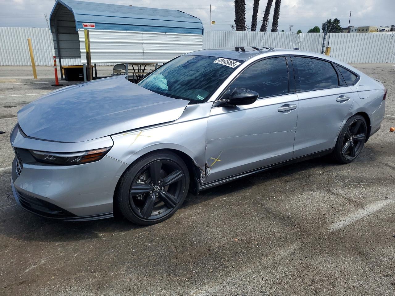 Salvage Honda Accord Image
