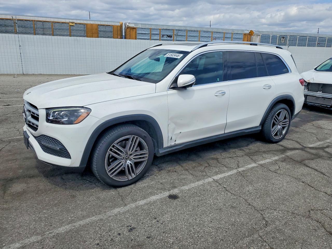 Salvage Mercedes-Benz Gls-class Image
