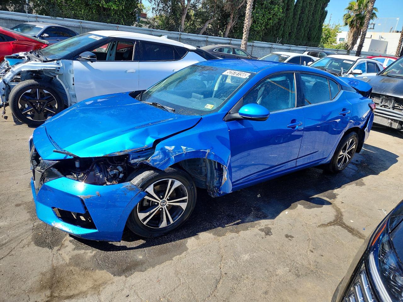 Salvage Nissan Sentra Image