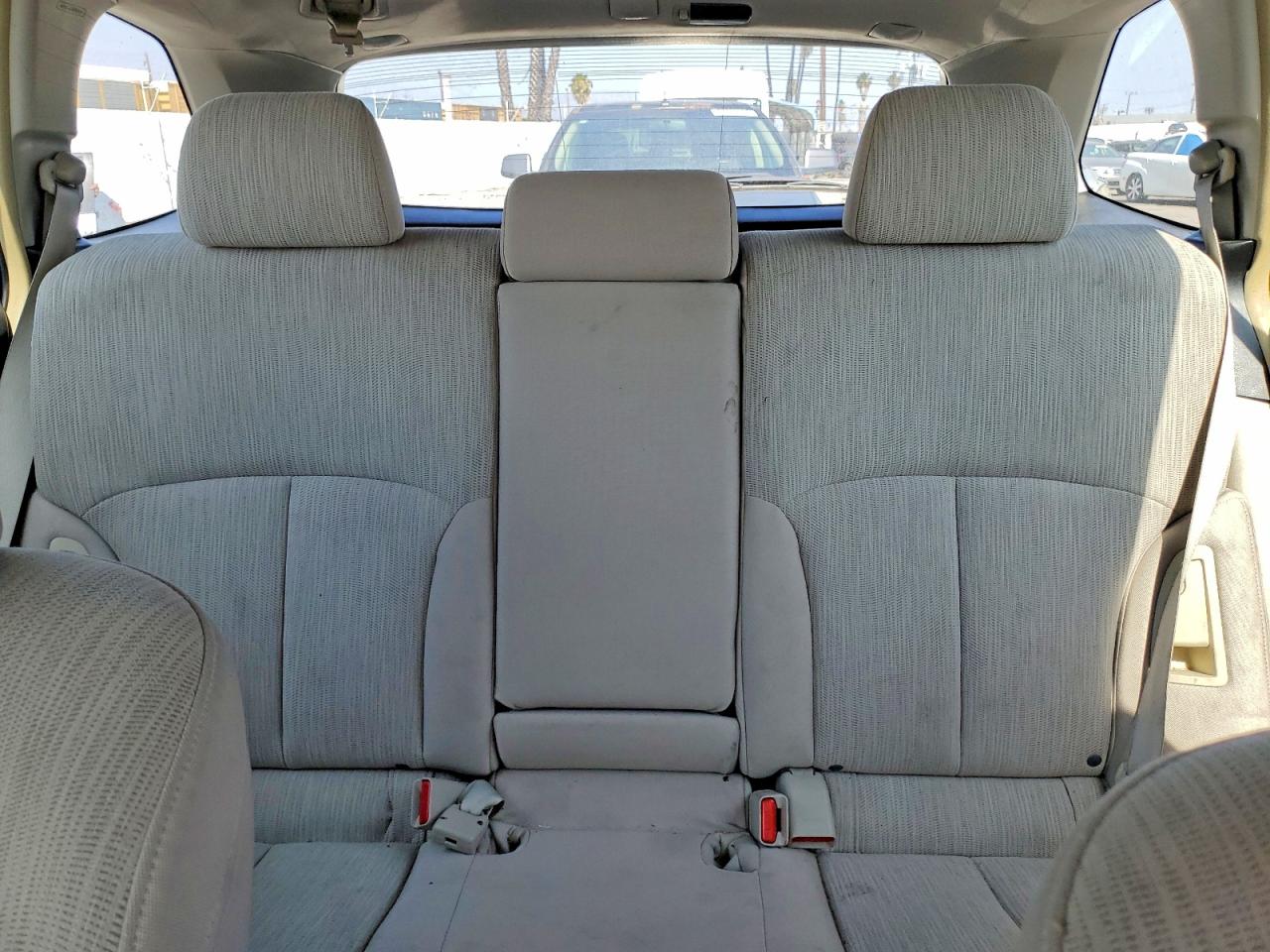 Subaru Outback 2.5i