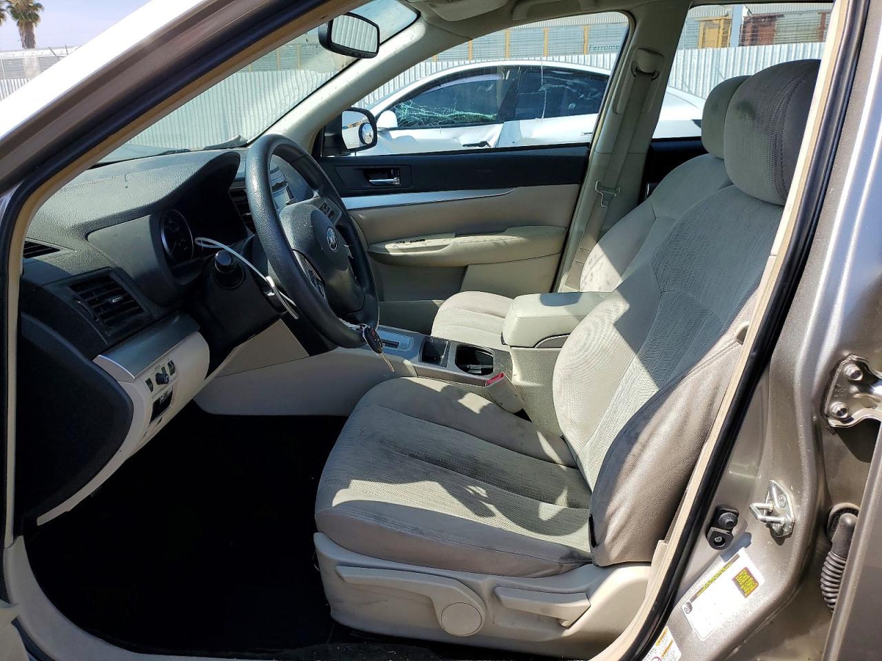 Subaru Outback 2.5i