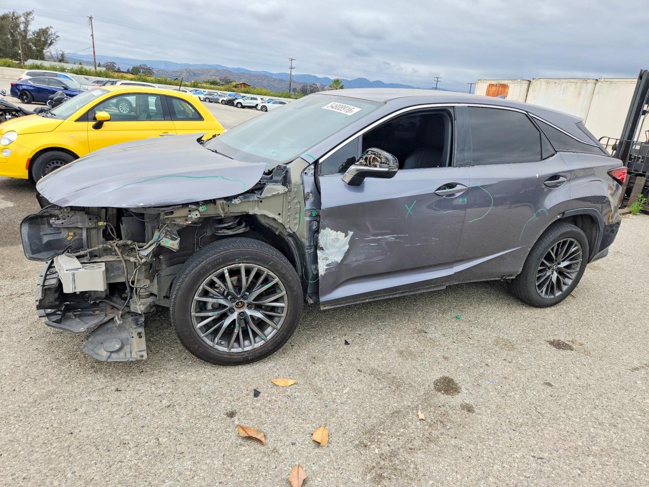 Salvage Lexus RX Image