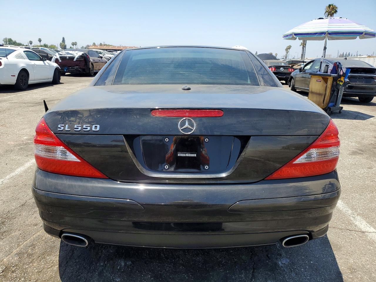 Mercedes-Benz S-Class 550