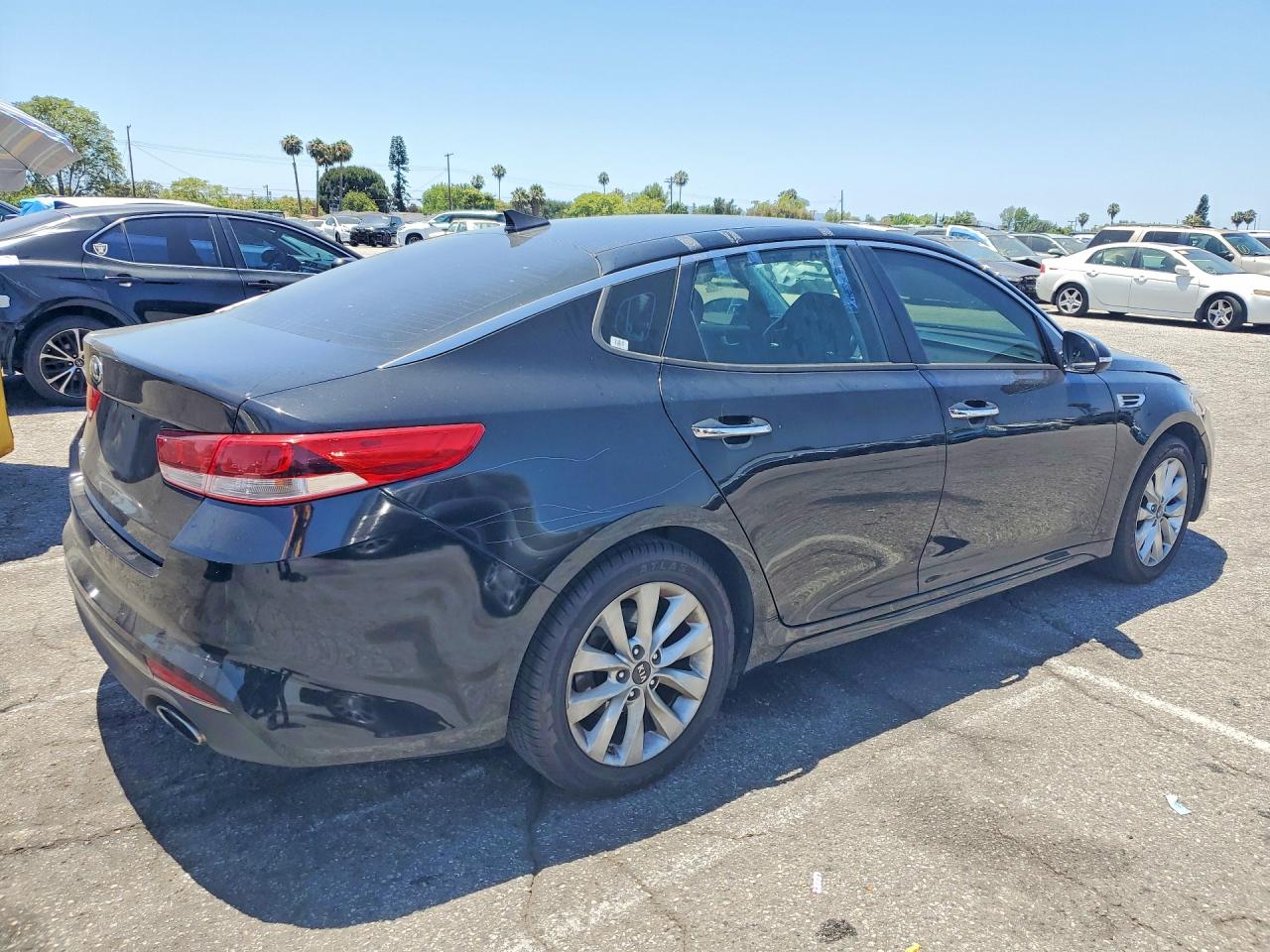 Kia Optima Lx