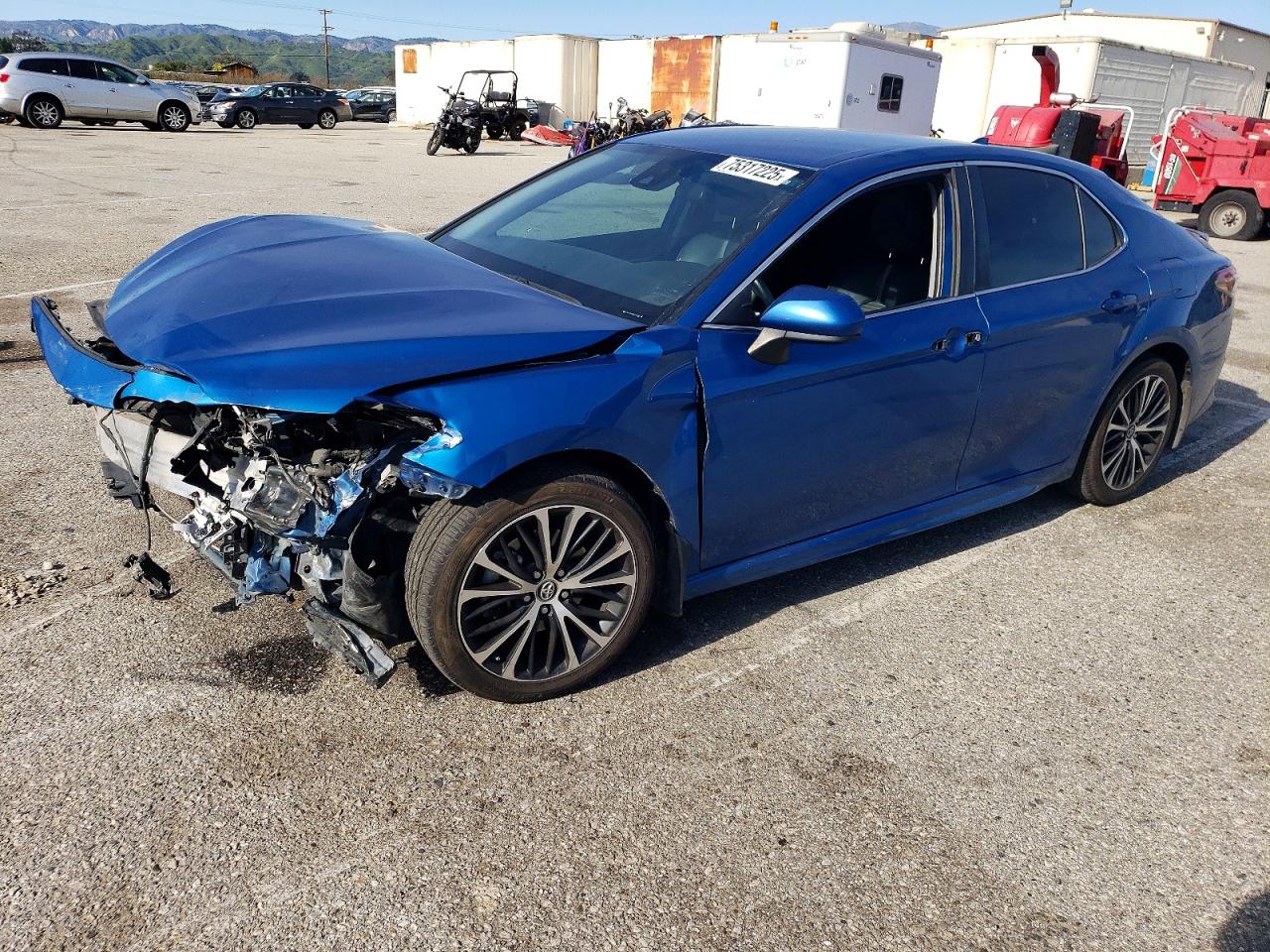 Salvage Toyota Camry Image