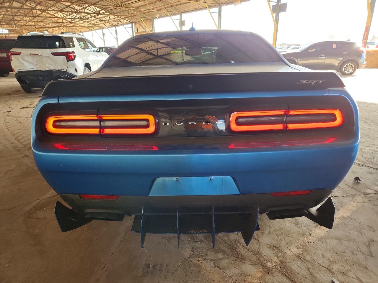 Dodge Challenger Srt Hellcat