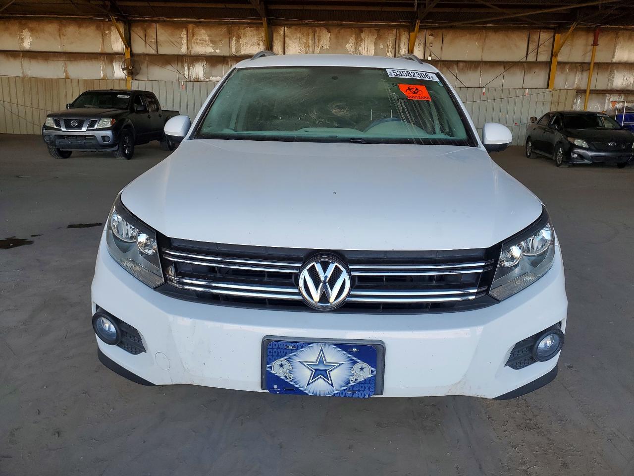 Volkswagen Tiguan S