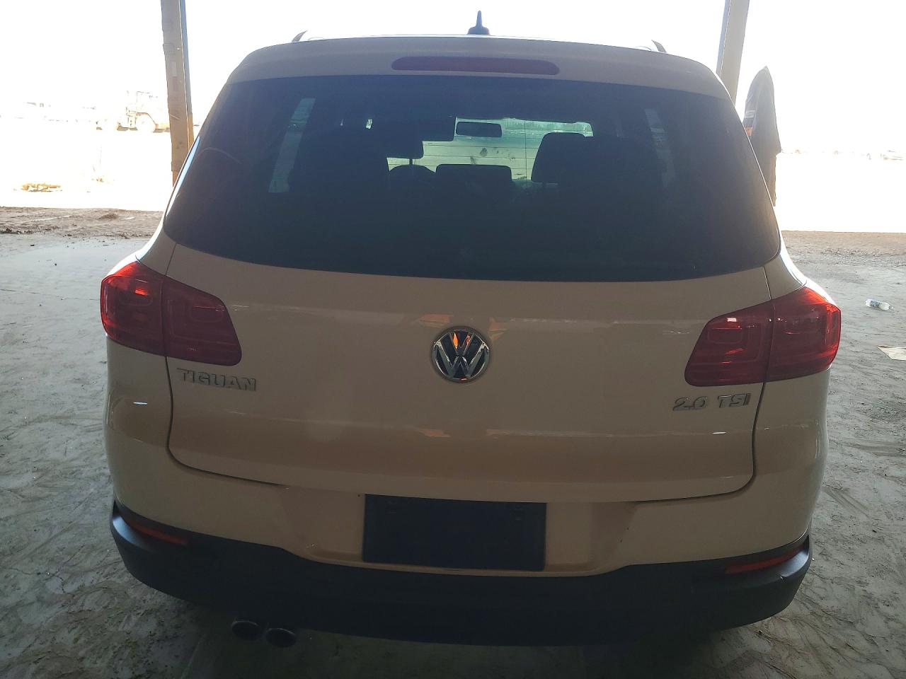Volkswagen Tiguan S
