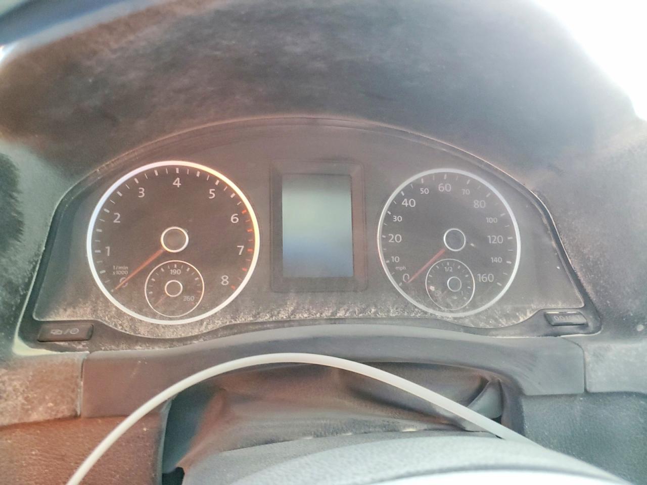 Volkswagen Tiguan S