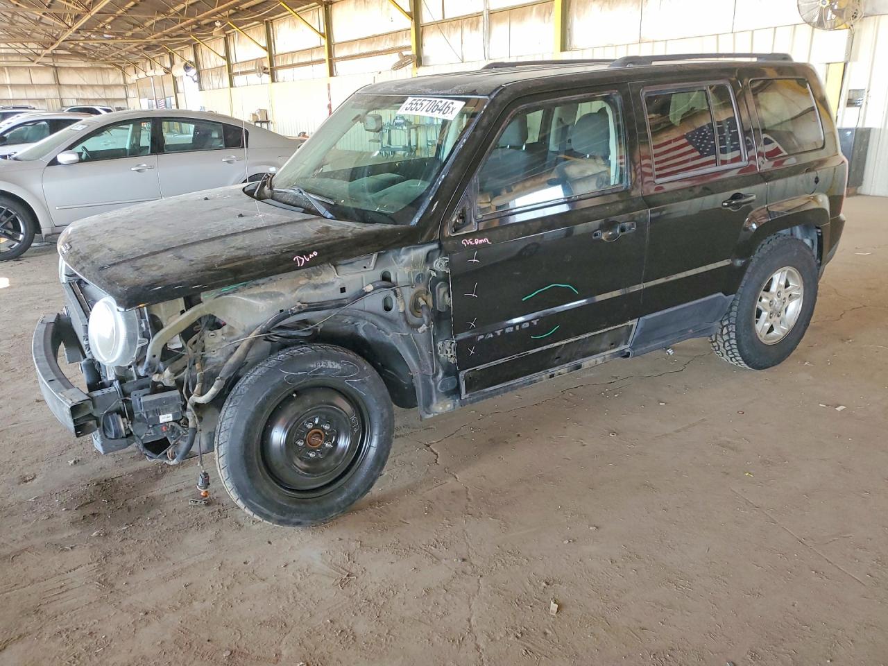 Salvage Jeep Patriot Image