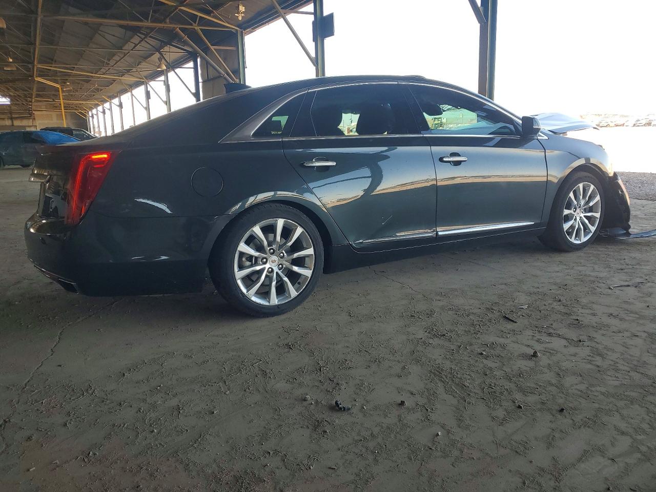 Cadillac XTS Luxury Collection