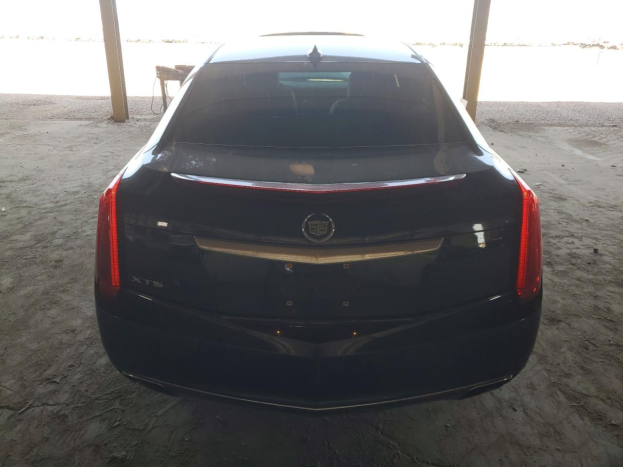 Cadillac XTS Luxury Collection