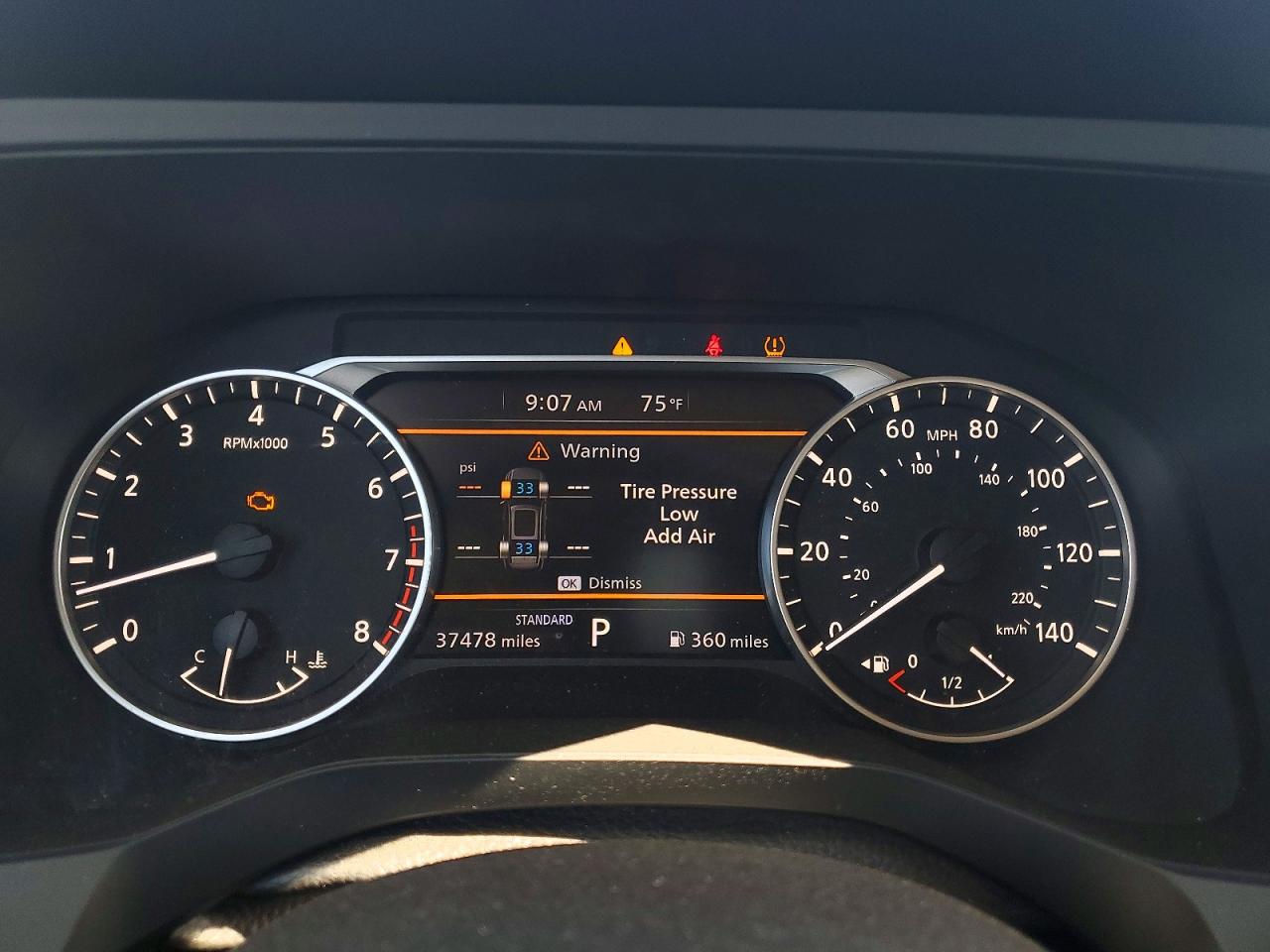 Nissan Pathfinder S