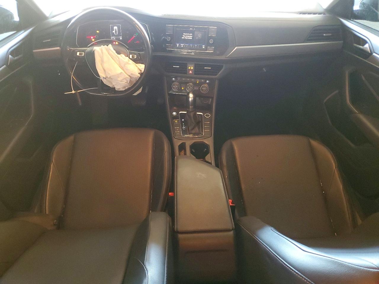 Volkswagen Jetta S