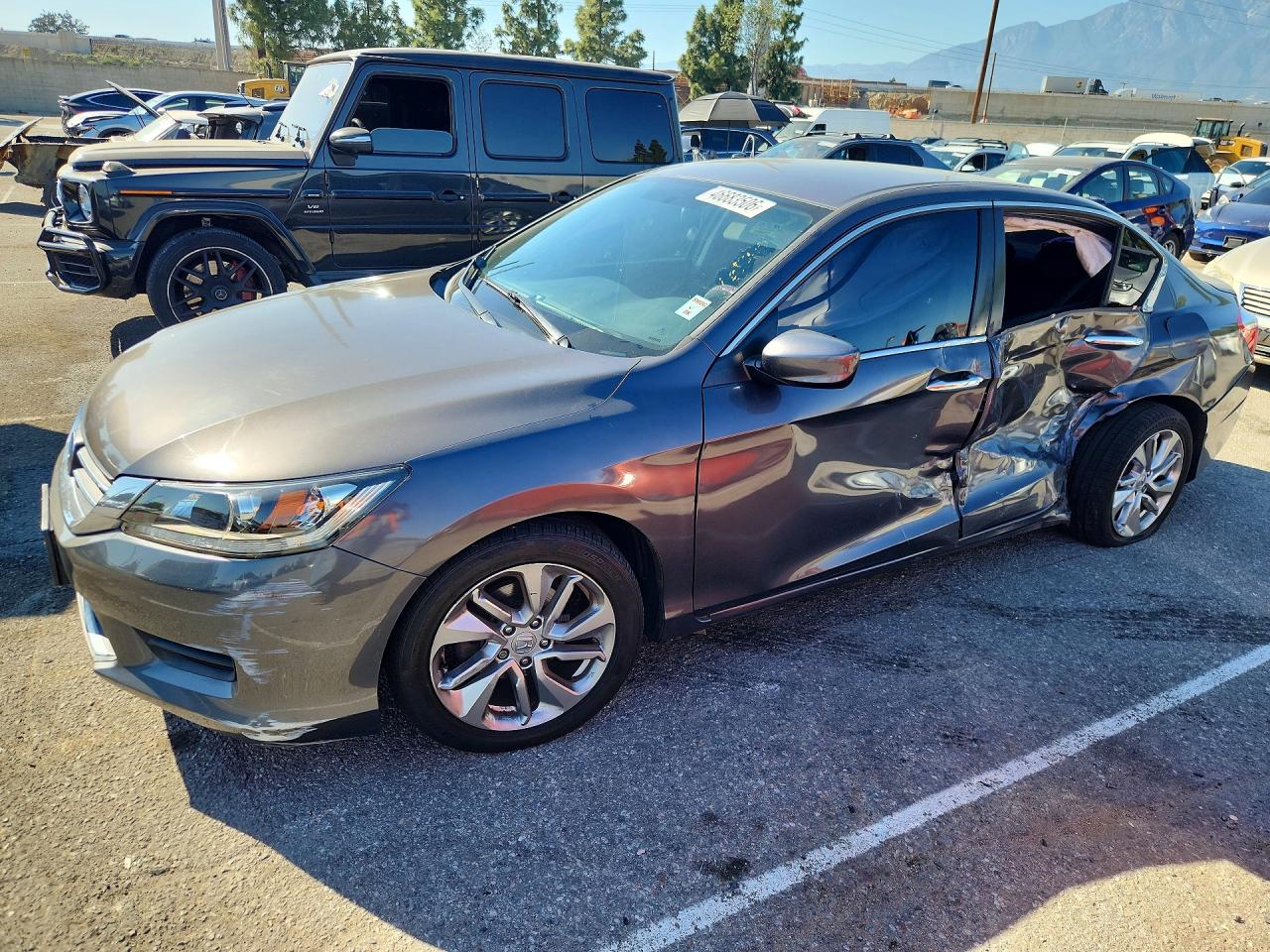 Salvage Honda Accord Image