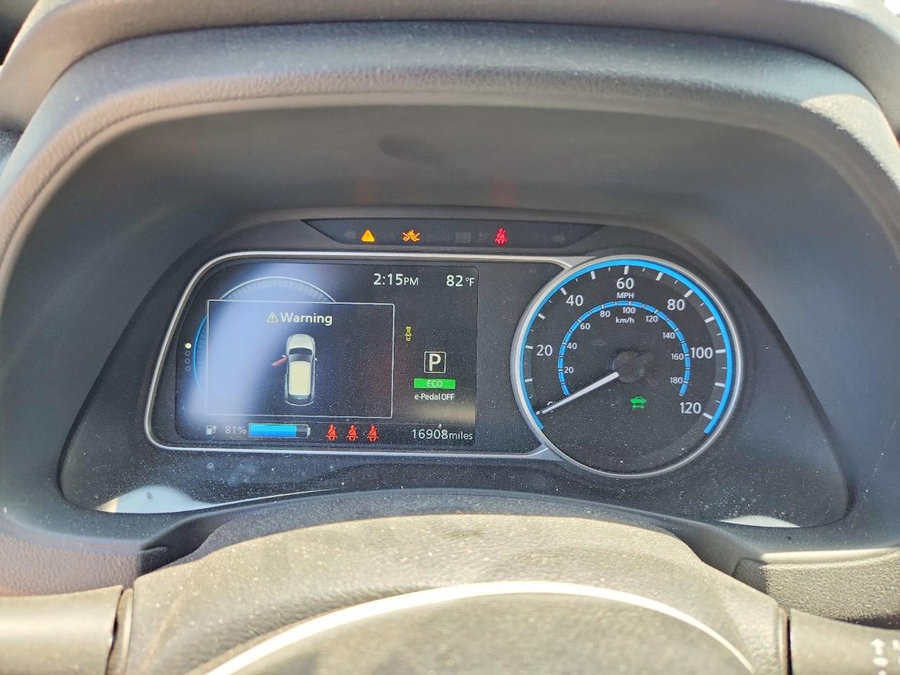 Nissan LEAF S