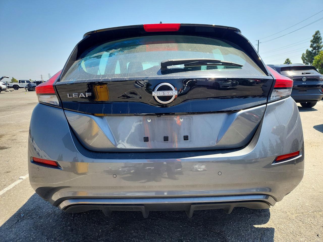 Nissan LEAF S