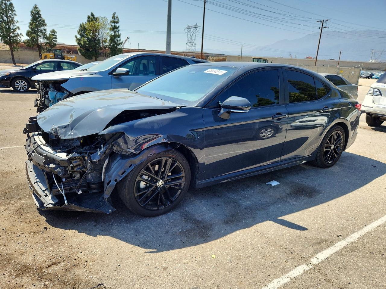 Salvage Toyota Camry Image