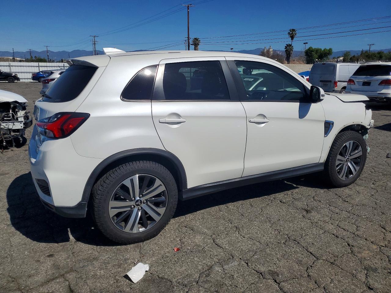Mitsubishi Outlander Es