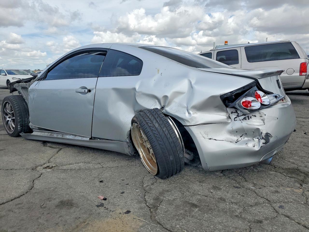 INFINITI G35 Base