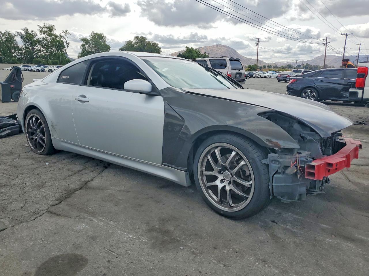 INFINITI G35 Base