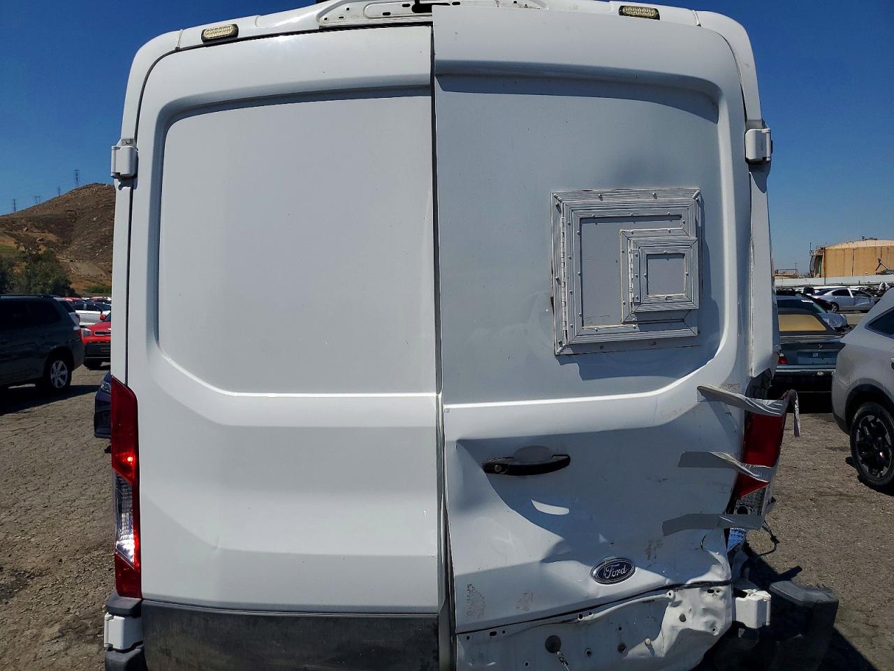 Ford Transit T-250