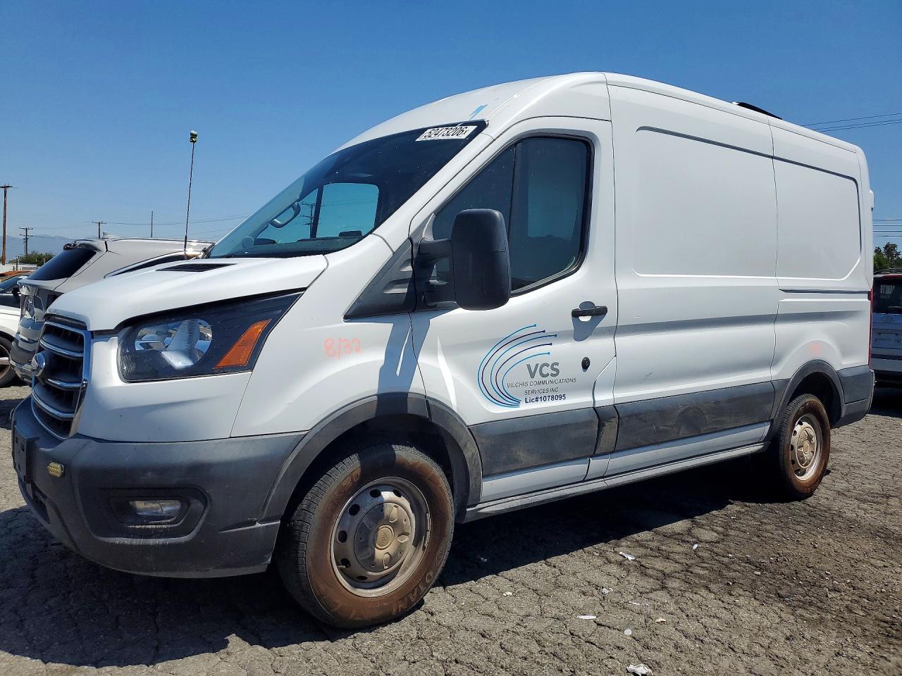 Salvage Ford Transit Image