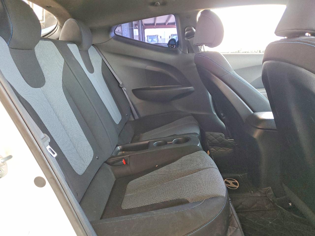 Hyundai VELOSTER 2.0l