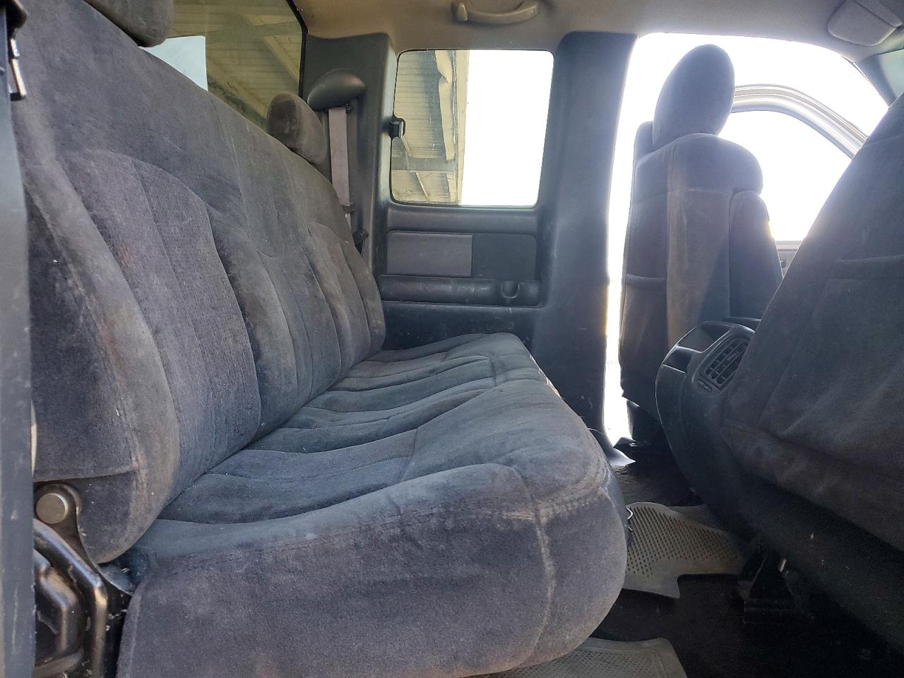 Chevrolet Silverado C2500