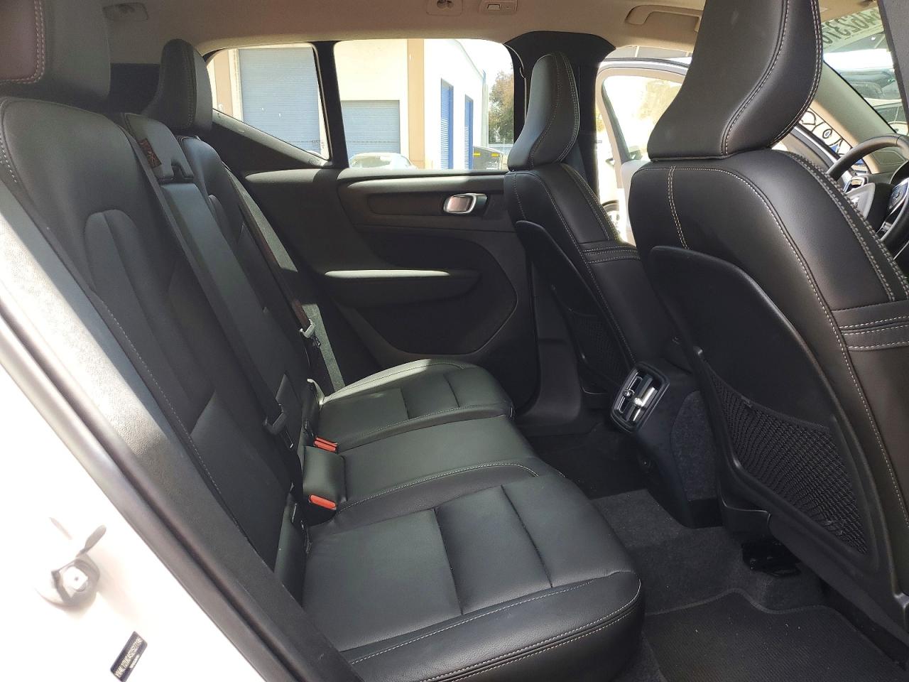 Volvo XC40 Plus