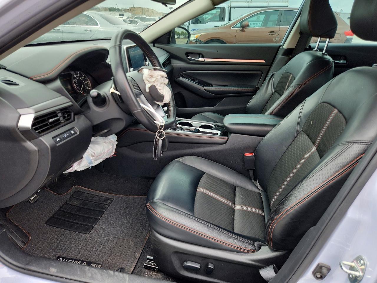 Nissan Altima Sr