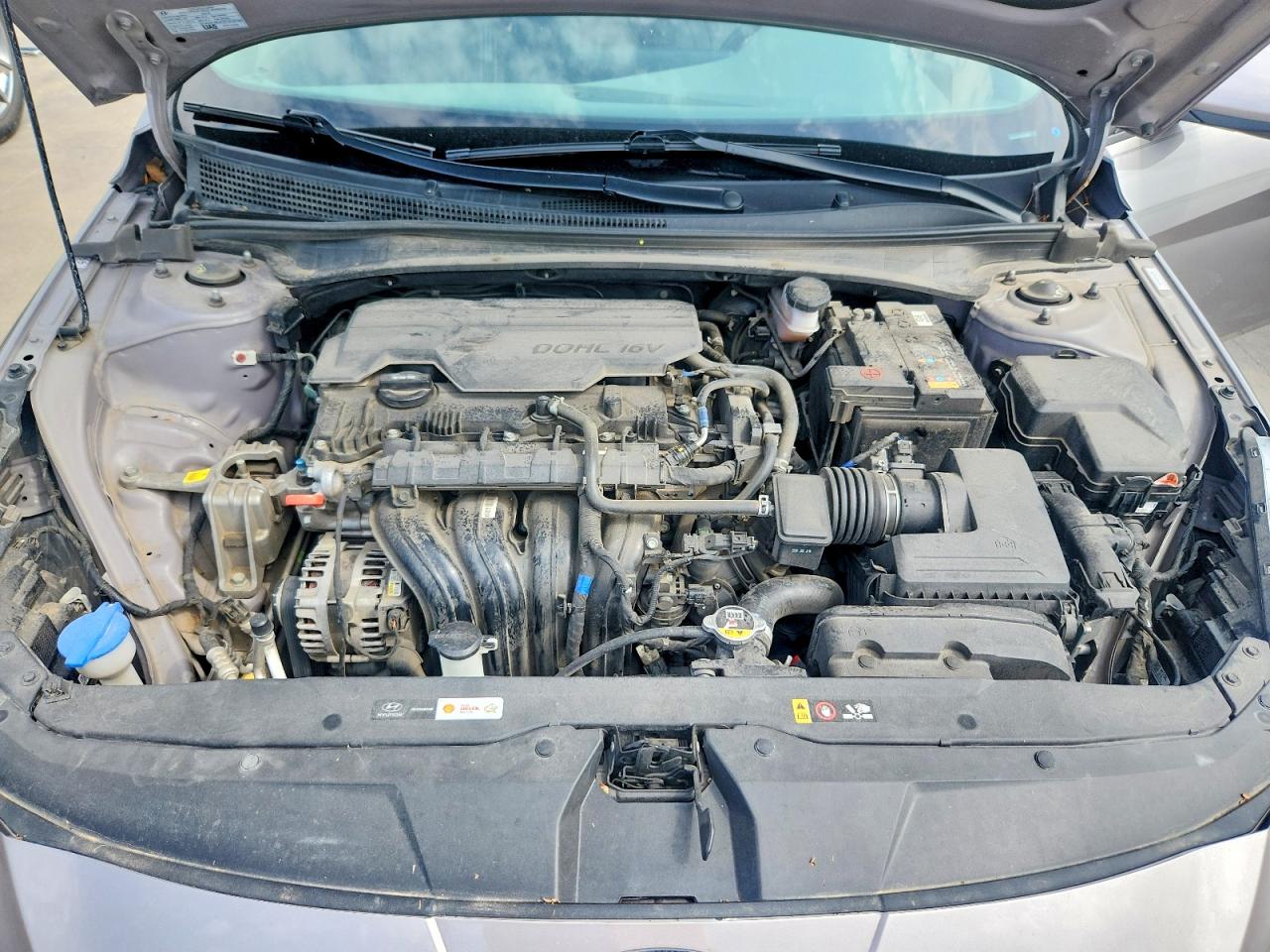 Hyundai ELANTRA Sel