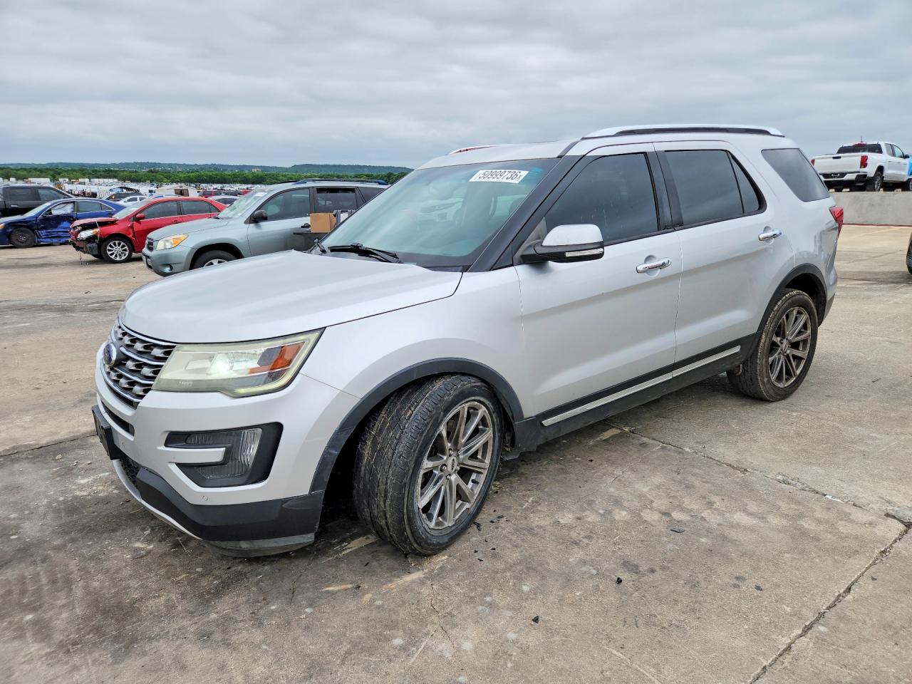Salvage Ford Explorer Image