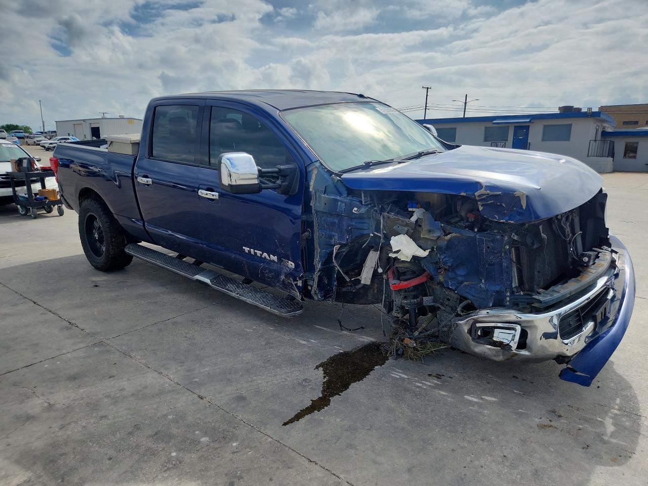 Nissan Titan Sl