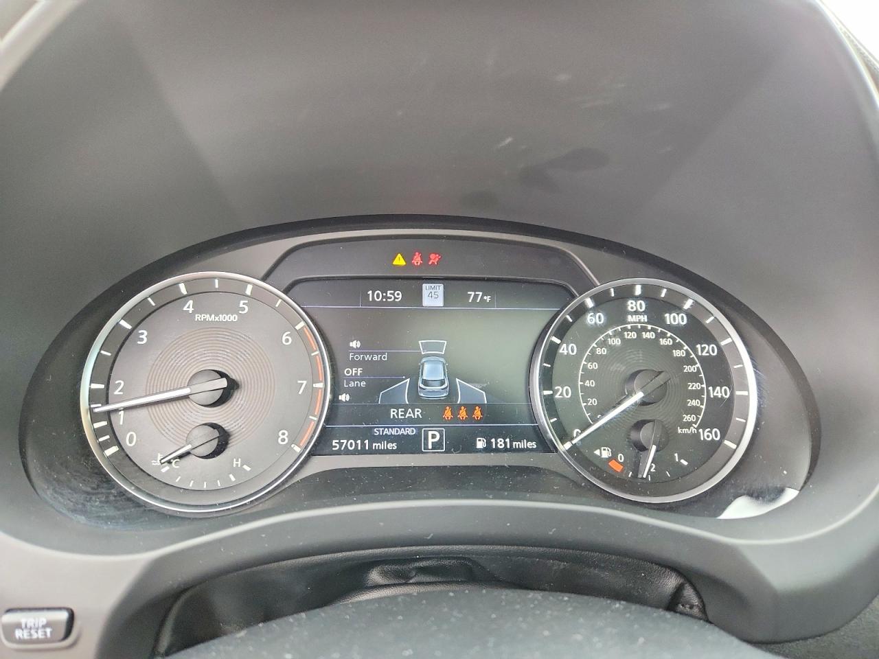 INFINITI Qx Essential