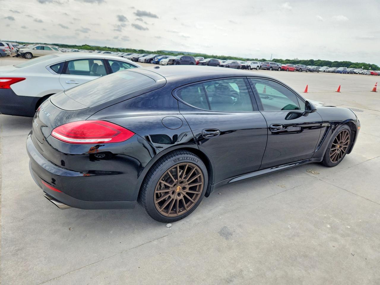 Porsche Panamera S