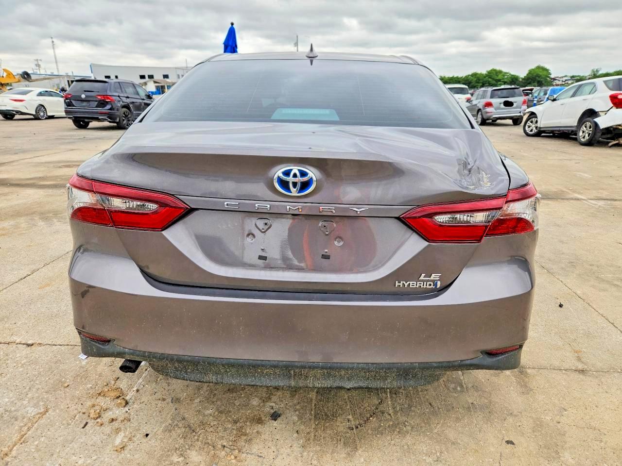 Toyota Camry Le