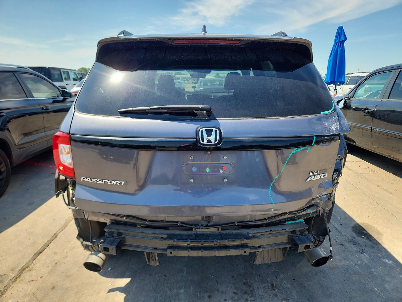 Honda Passport Elite