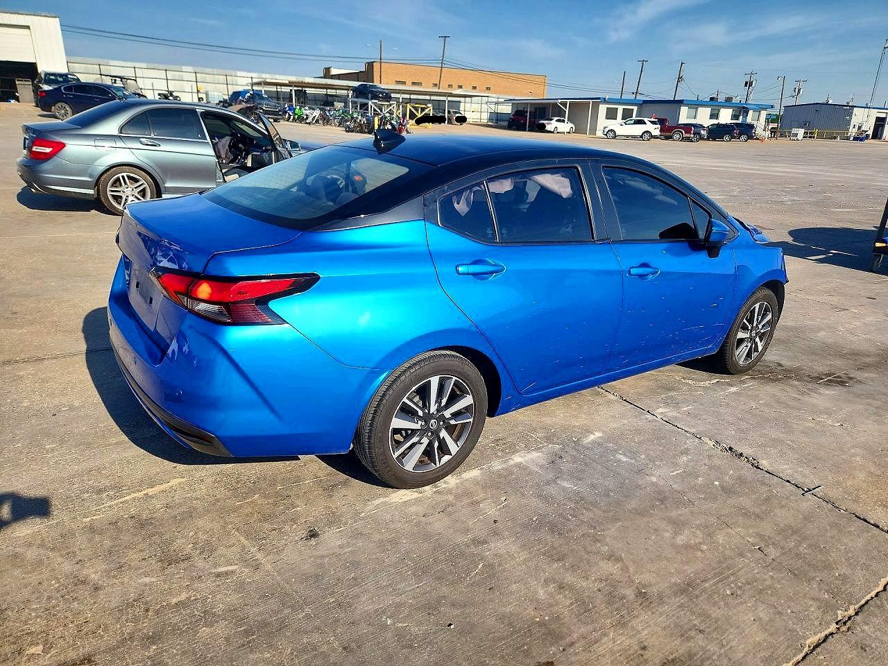 Nissan Versa Sv