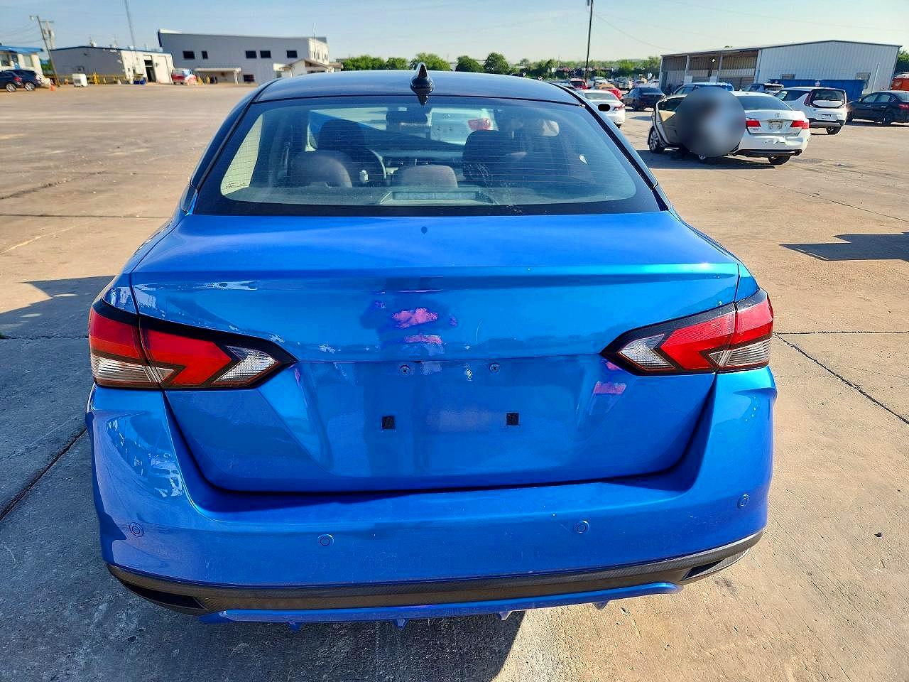 Nissan Versa Sv