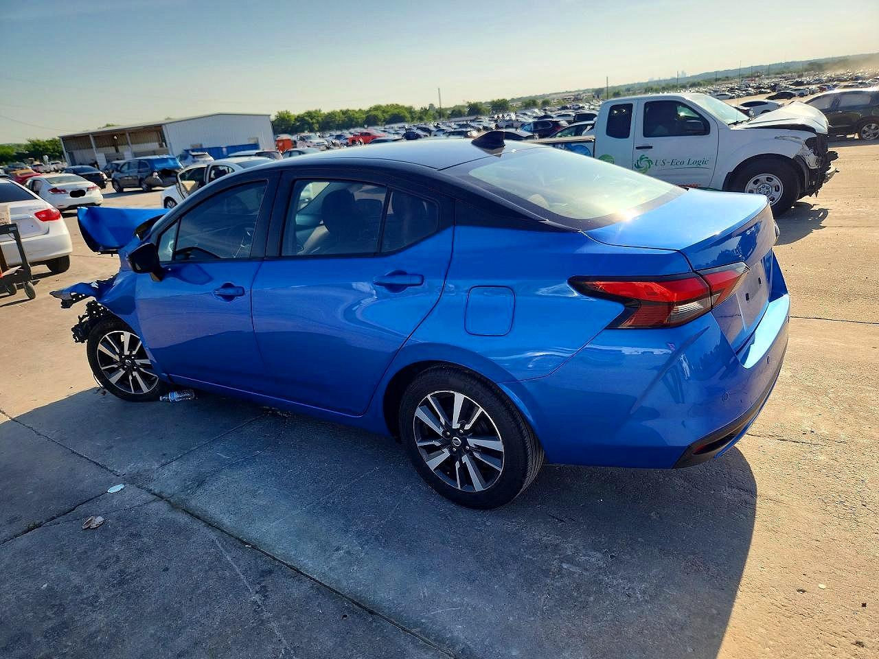 Nissan Versa Sv