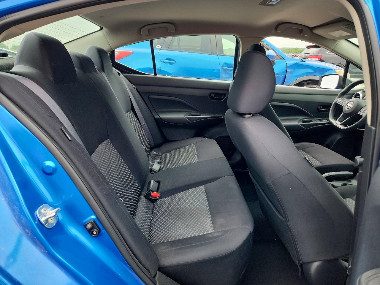 Nissan Versa S