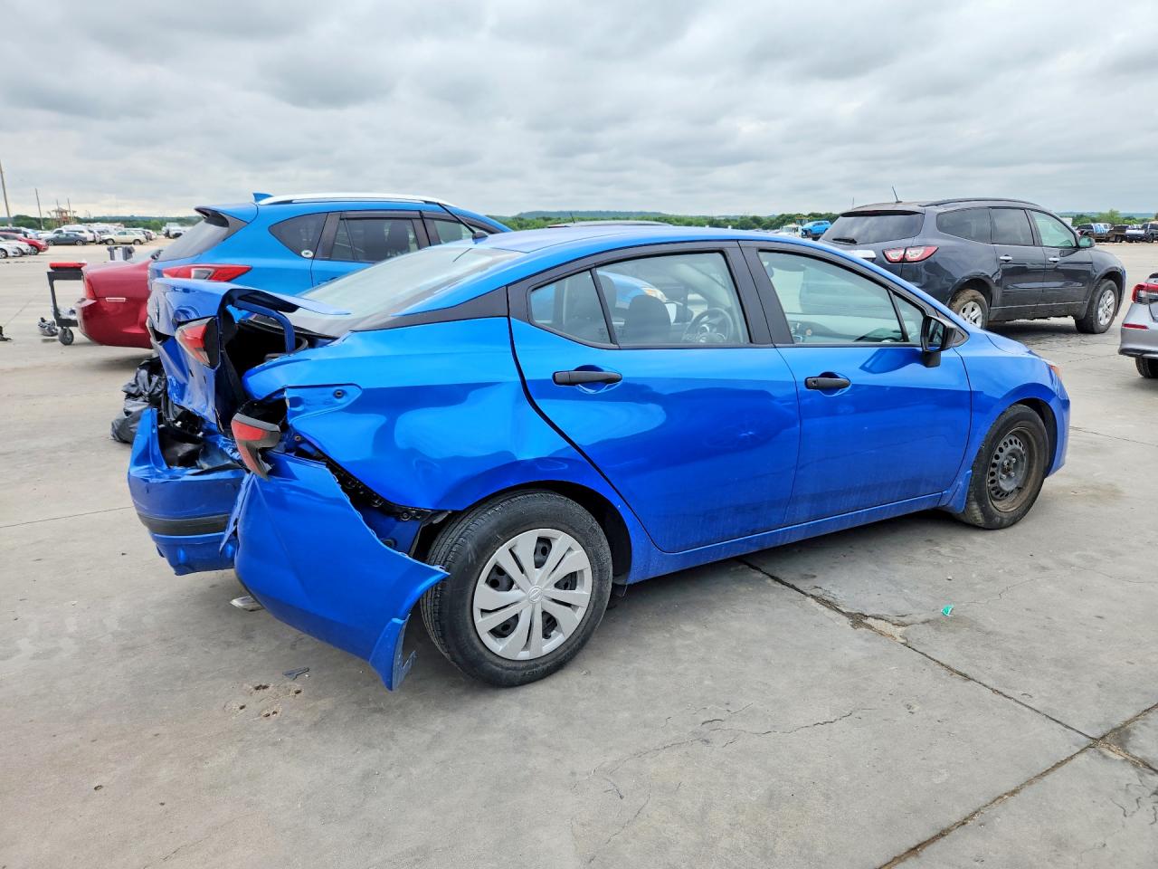 Nissan Versa S