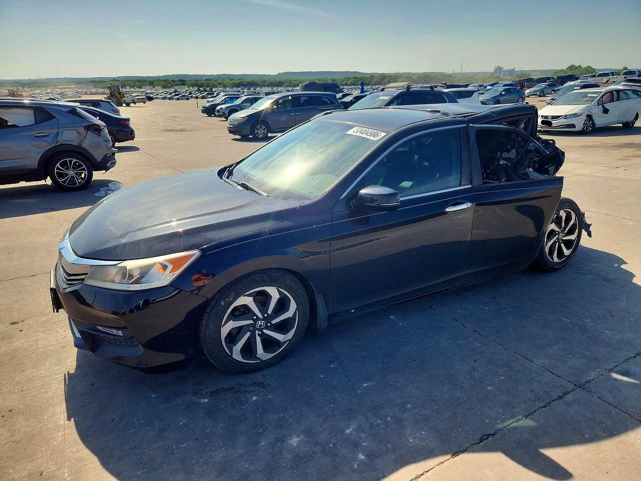 Salvage Honda Accord Image