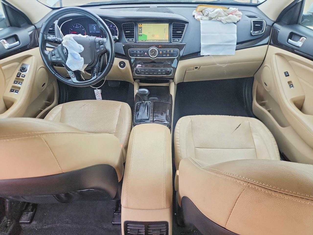 Kia Cadenza Luxury