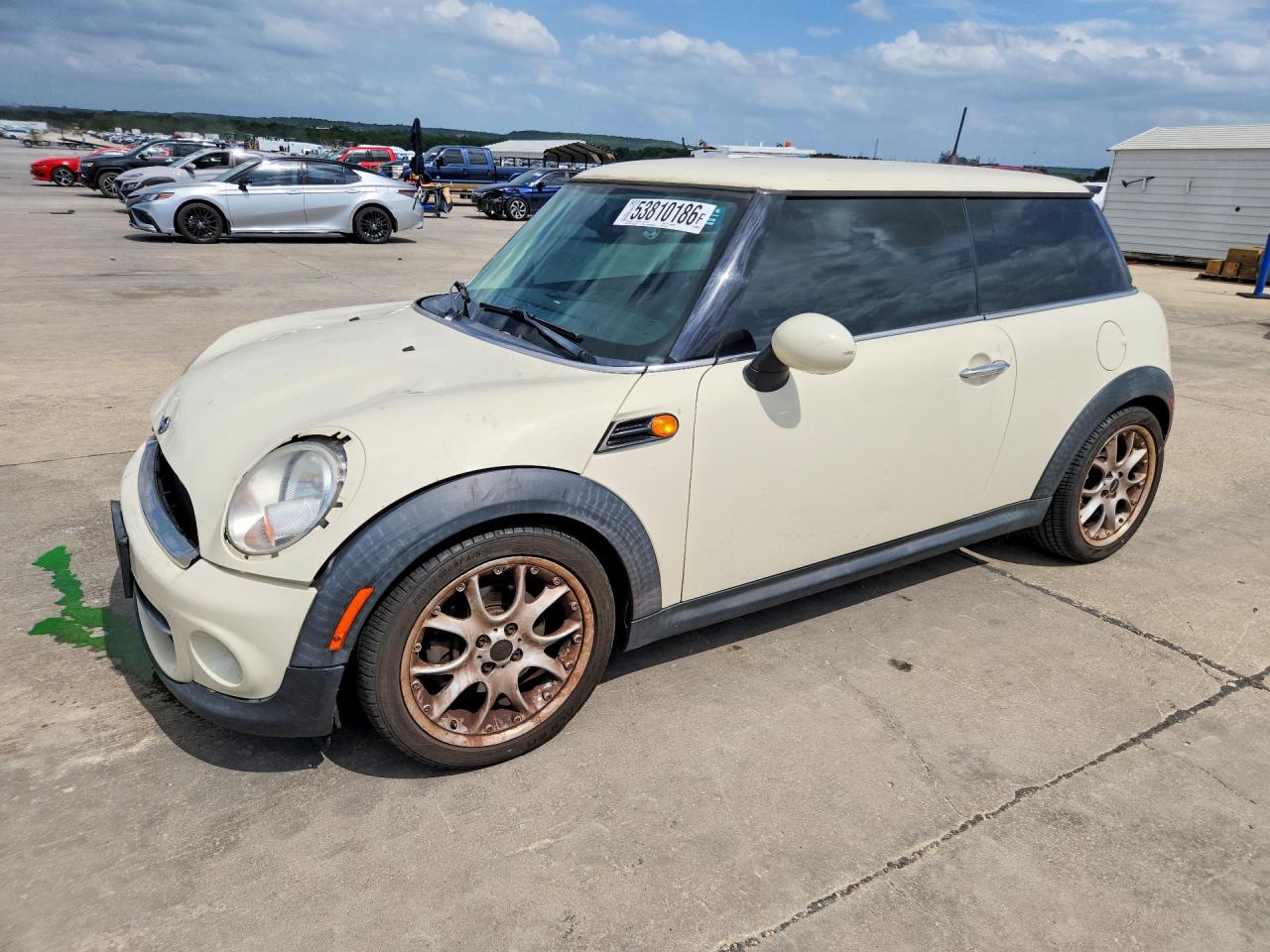 Salvage MINI Cooper Image