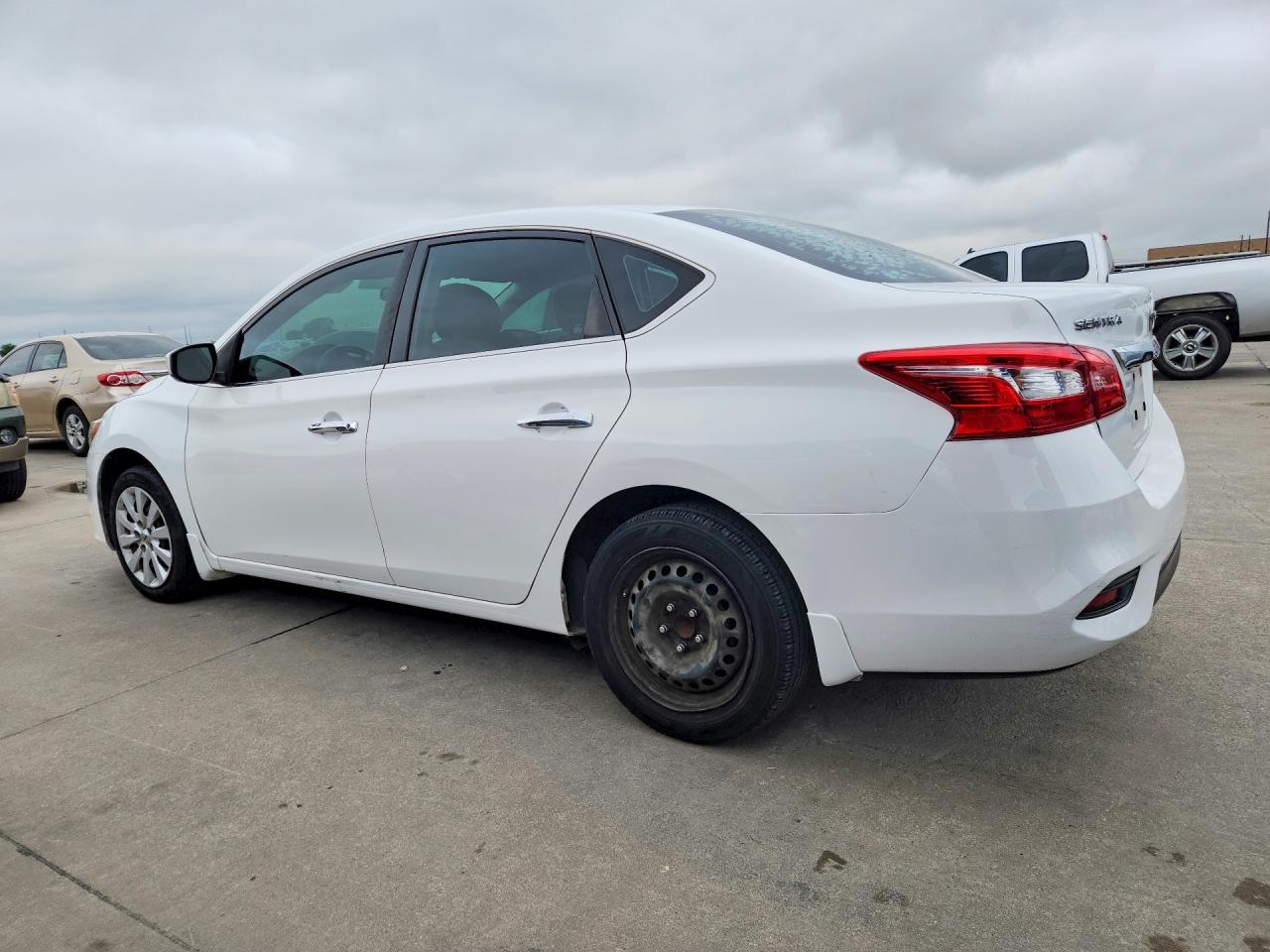 Nissan Sentra S