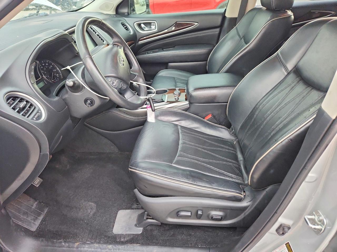 INFINITI Qx Base
