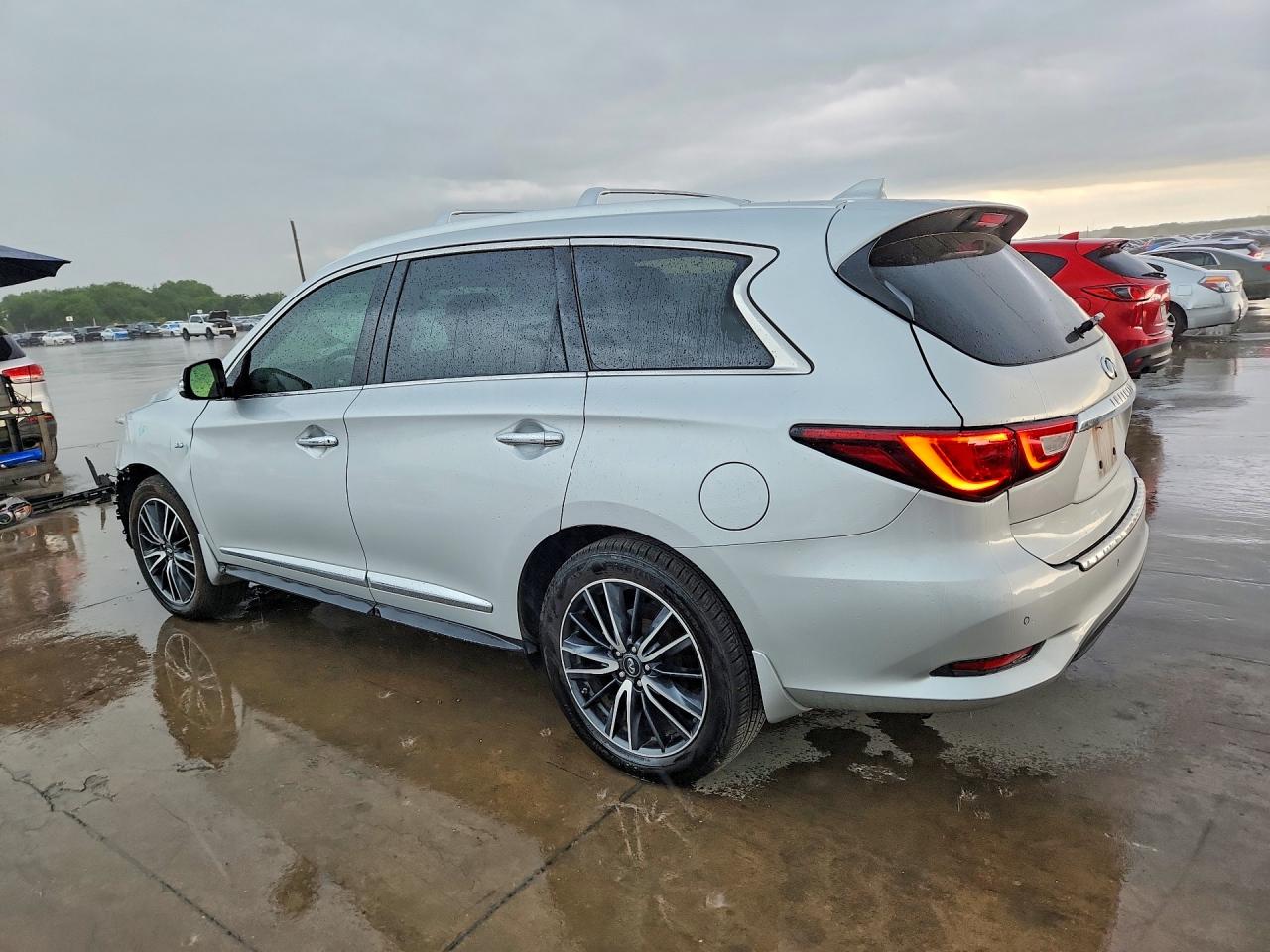 INFINITI Qx Base