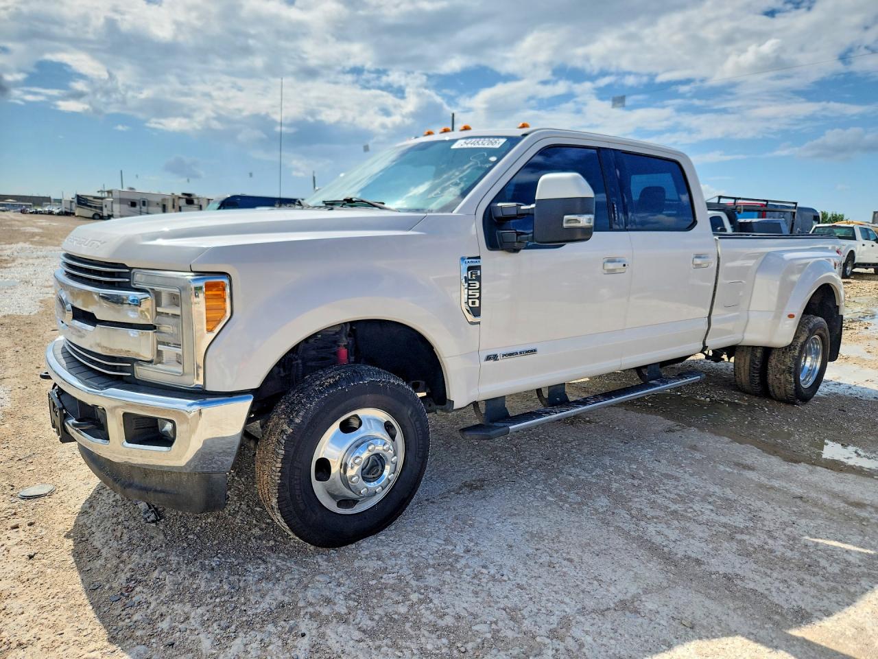 Salvage Ford F-350 Image